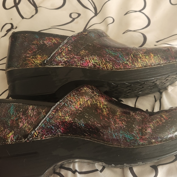 Dansko Nurse Clogs - Picture 3 of 4